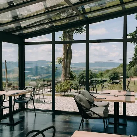 Anaberg Couette-café 3*