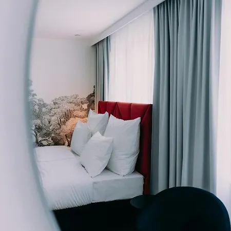 Anaberg Nocleg ze śniadaniem 3*
