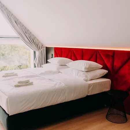 Anaberg Couette-café 3*